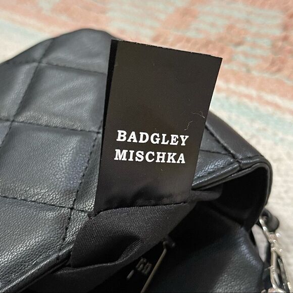 Badgley Mischka Clutch Bag w/ Faux Pearl Handle NWT - Picture 16 of 16